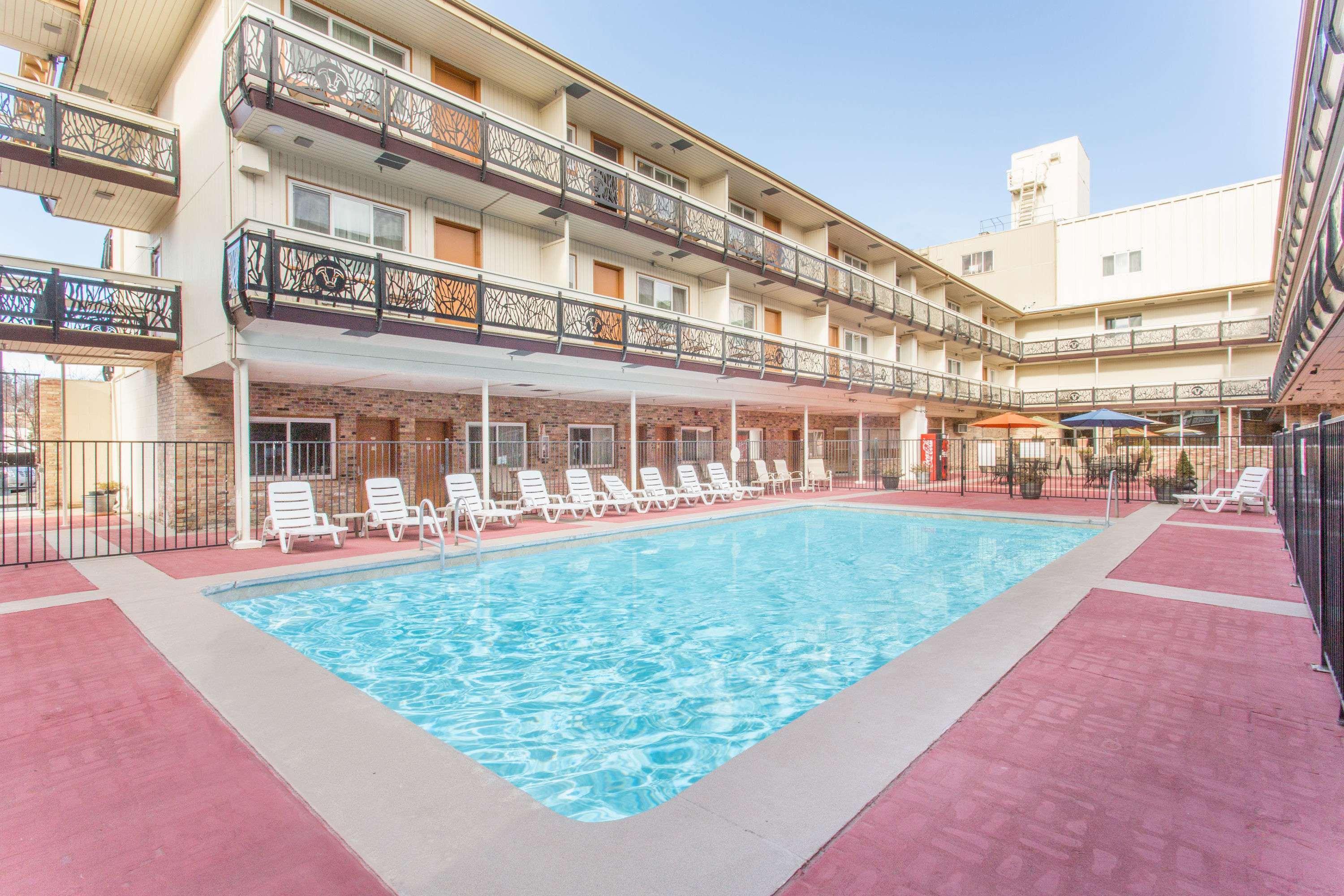 Ramada By Wyndham Elko Hotel At Stockmen'S Casino Екстер'єр фото