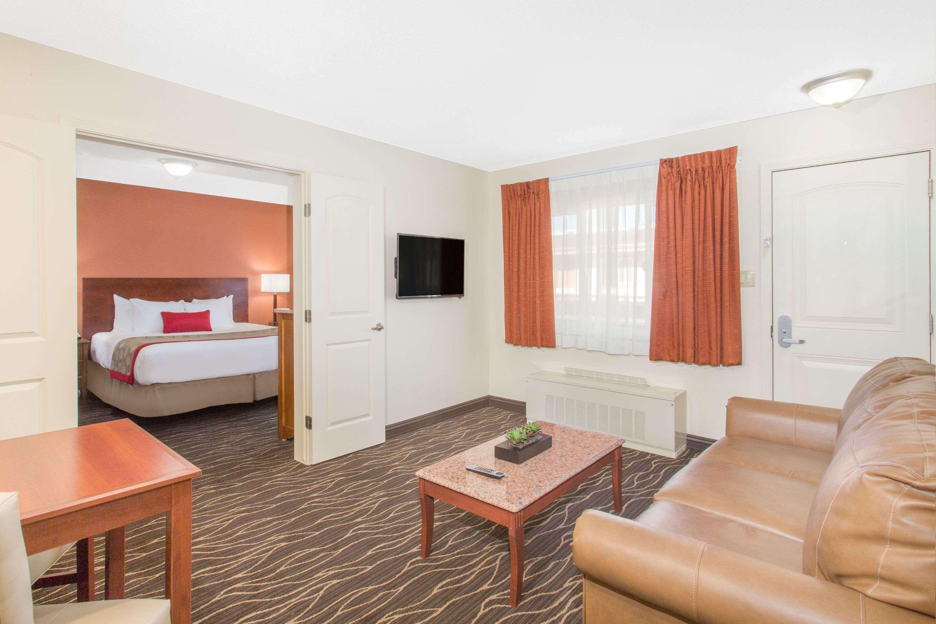 Ramada By Wyndham Elko Hotel At Stockmen'S Casino Екстер'єр фото