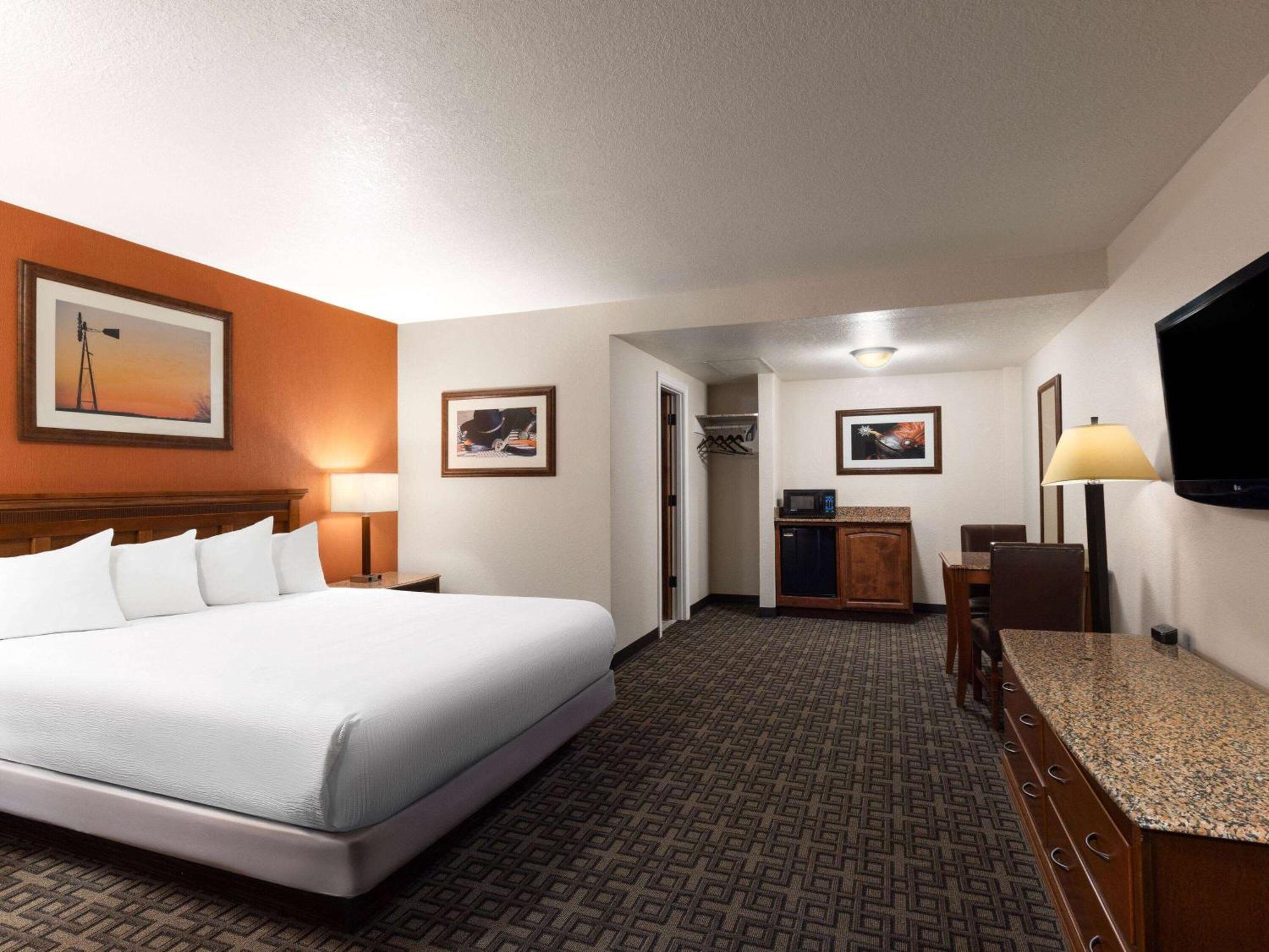 Ramada By Wyndham Elko Hotel At Stockmen'S Casino Екстер'єр фото