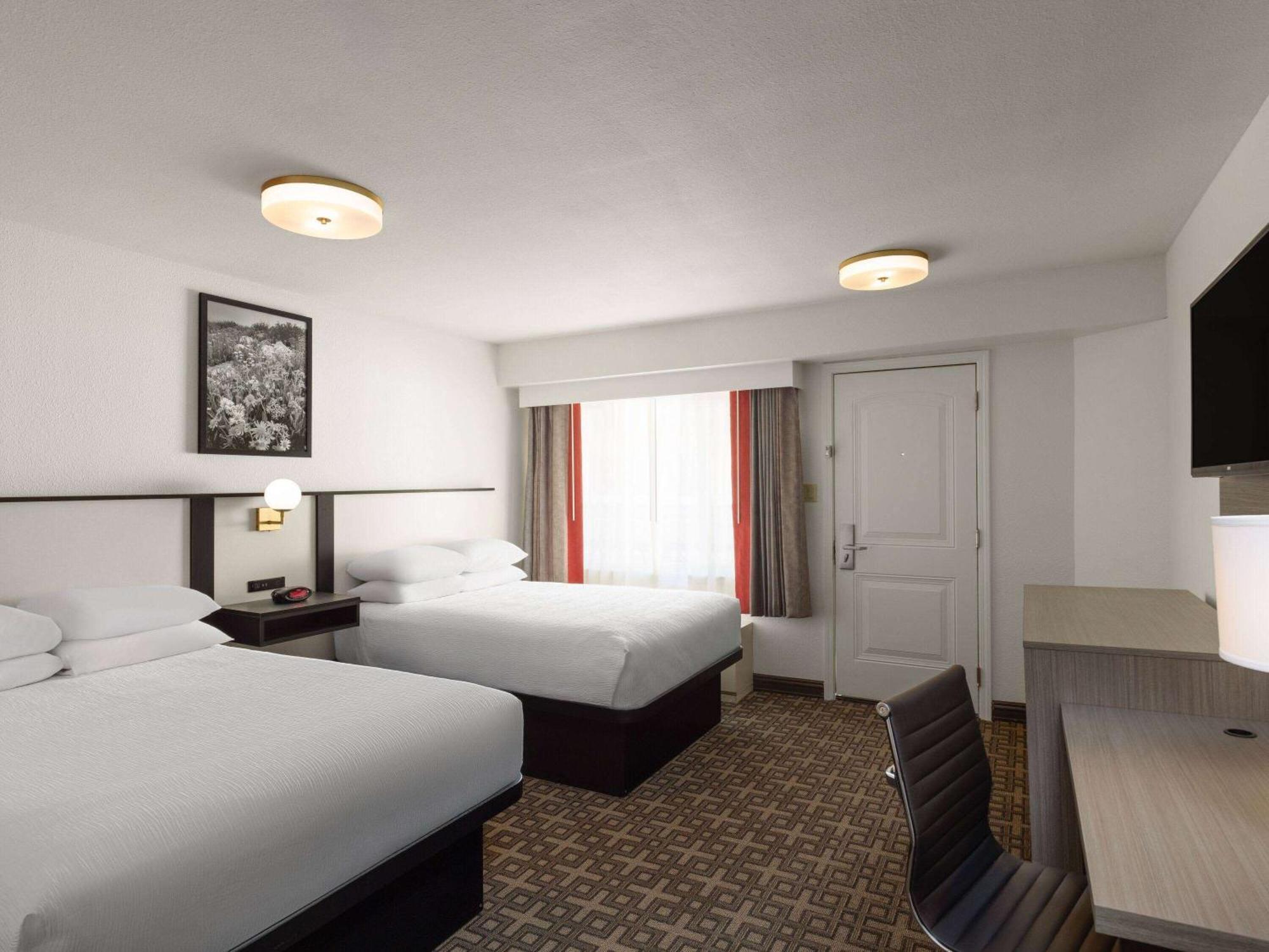 Ramada By Wyndham Elko Hotel At Stockmen'S Casino Екстер'єр фото